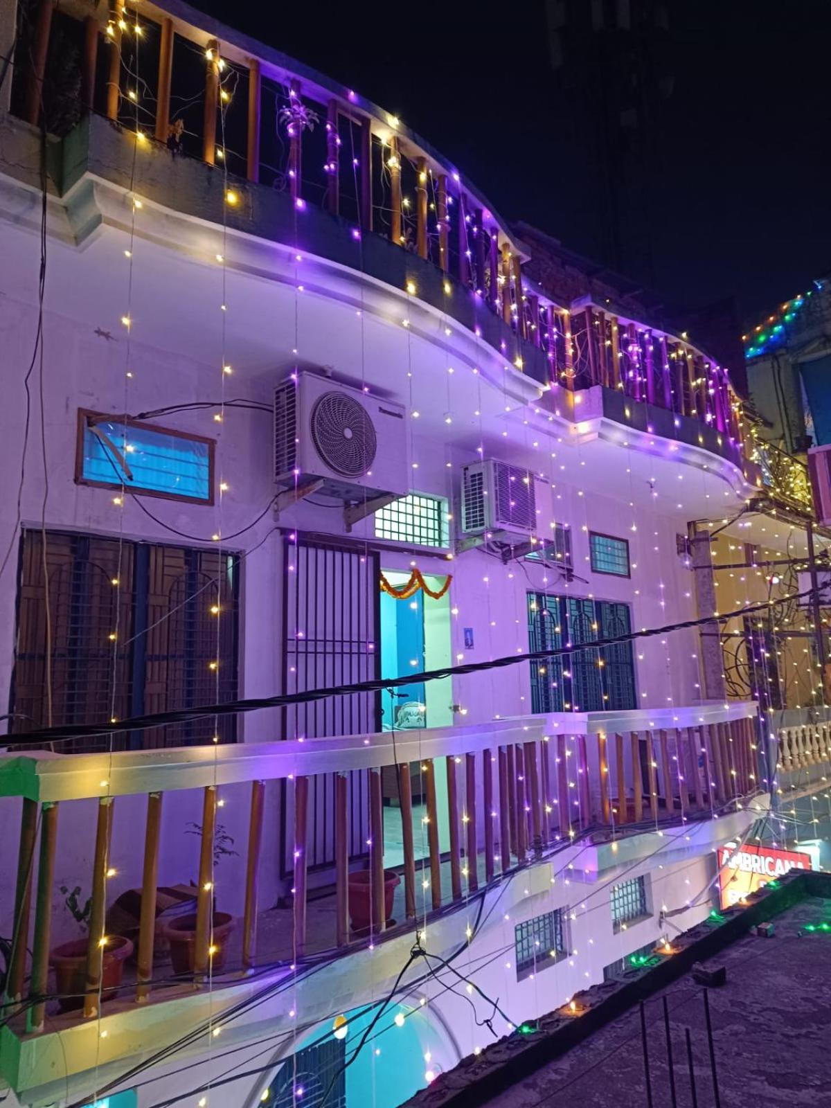 Jpm Guest House Varanasi Exterior photo