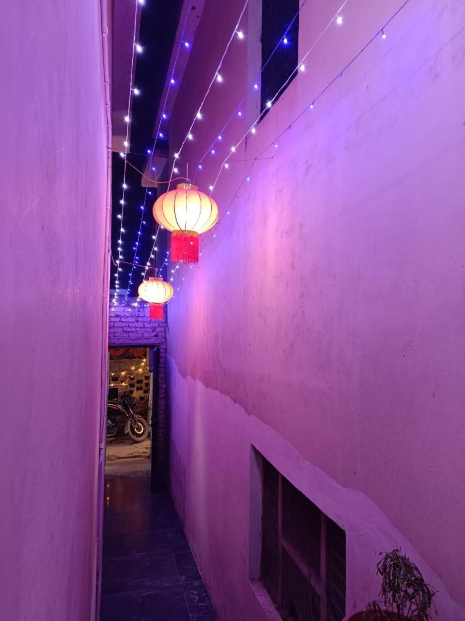 Jpm Guest House Varanasi Exterior photo