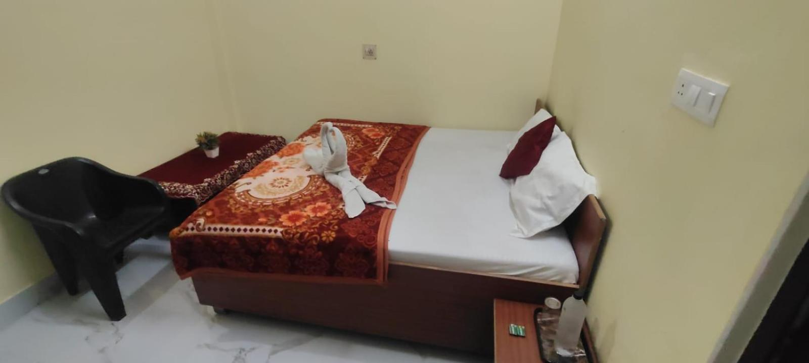 Jpm Guest House Varanasi Exterior photo